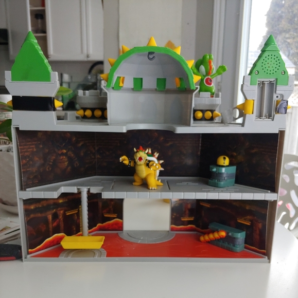Bowser's Castle playset - Picture 3 of 5